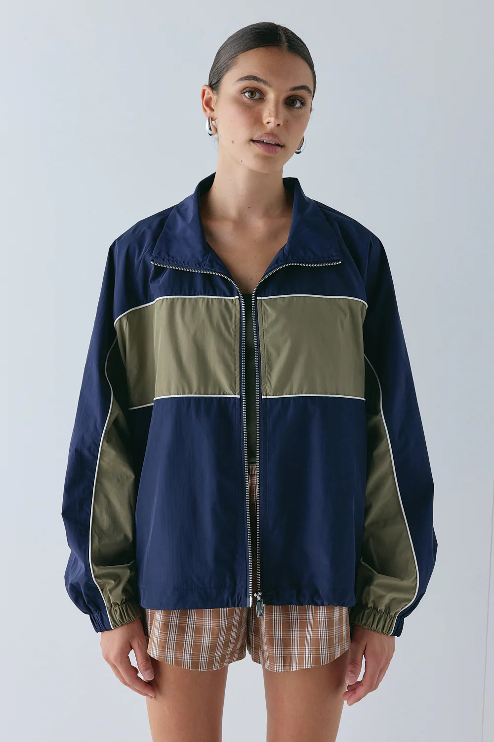 Darcy Spray Jacket Navy | VRG Grl