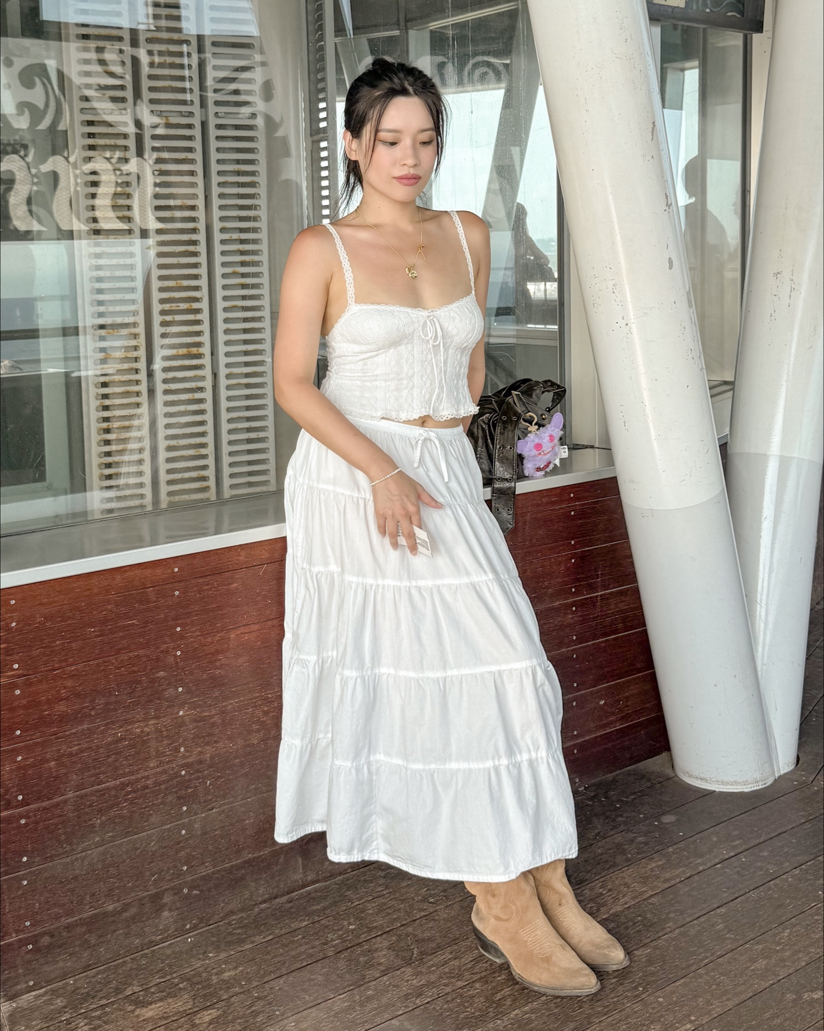 ✨ Weekend vibes: White cami + flowing white maxi skirt.

Don’t forget to layer on some bling ✨—necklaces that shine all day.
I’m obsessed with Madewell accessories: they survive summer sweat and still look brand new. Highly recommend for your go-to glow.

#LTKstyletip #LTKasia #LTKFashionMonth