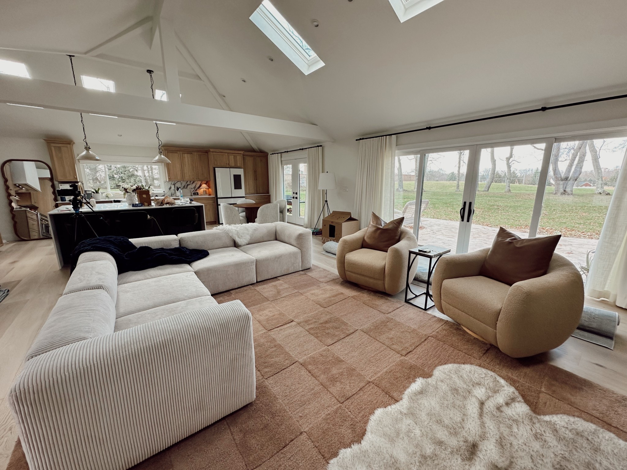 organic modern living room decor. affordable, high quality furniture for family room space in neutral colors  

#LTKHome #LTKSaleAlert