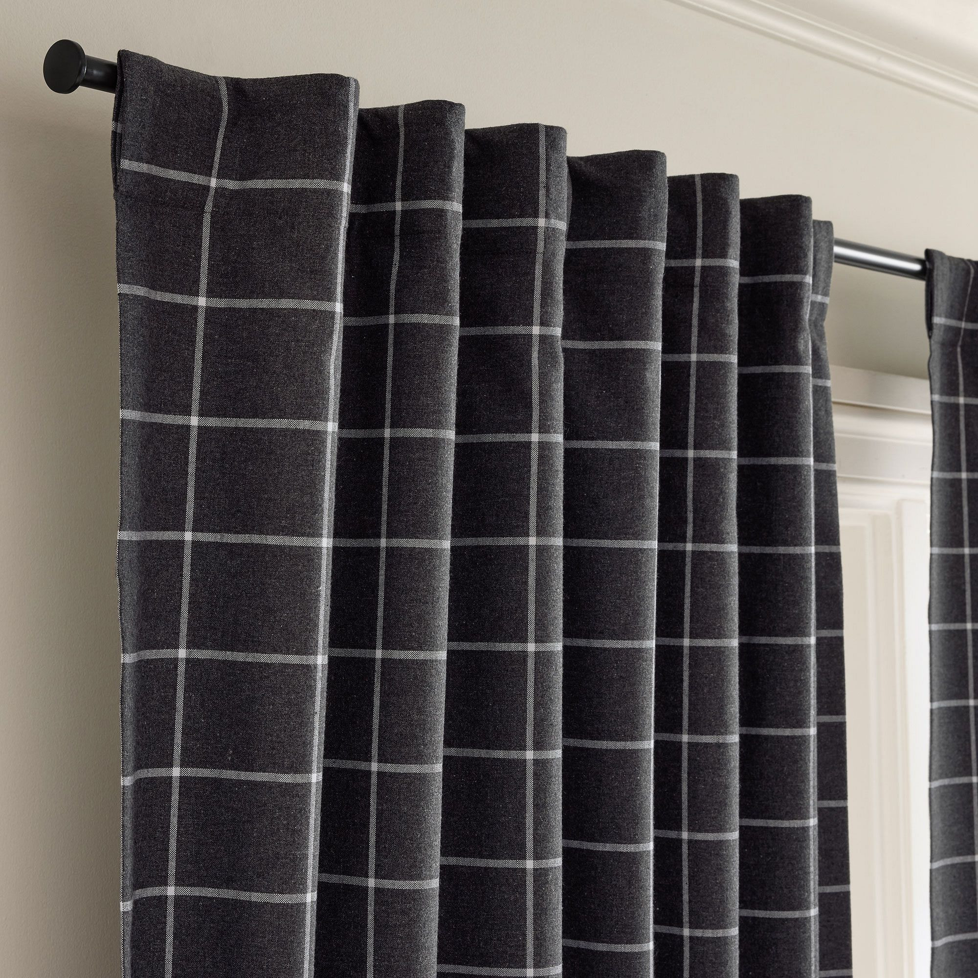 Boxter Plaid Blackout Curtain, 52"x96", Navy | Pottery Barn Teen