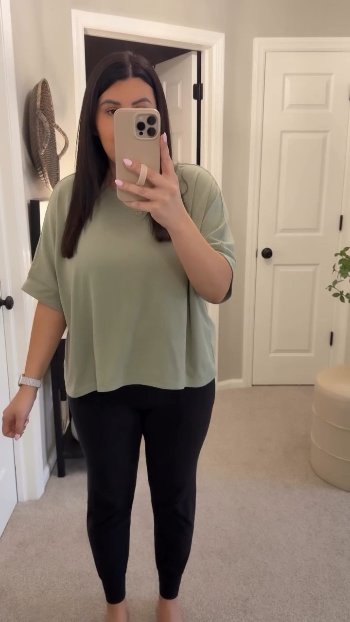 The perfect fitting tee. I wear a medium. 

#LTKootd #LTKgrwm #LTKmomlife