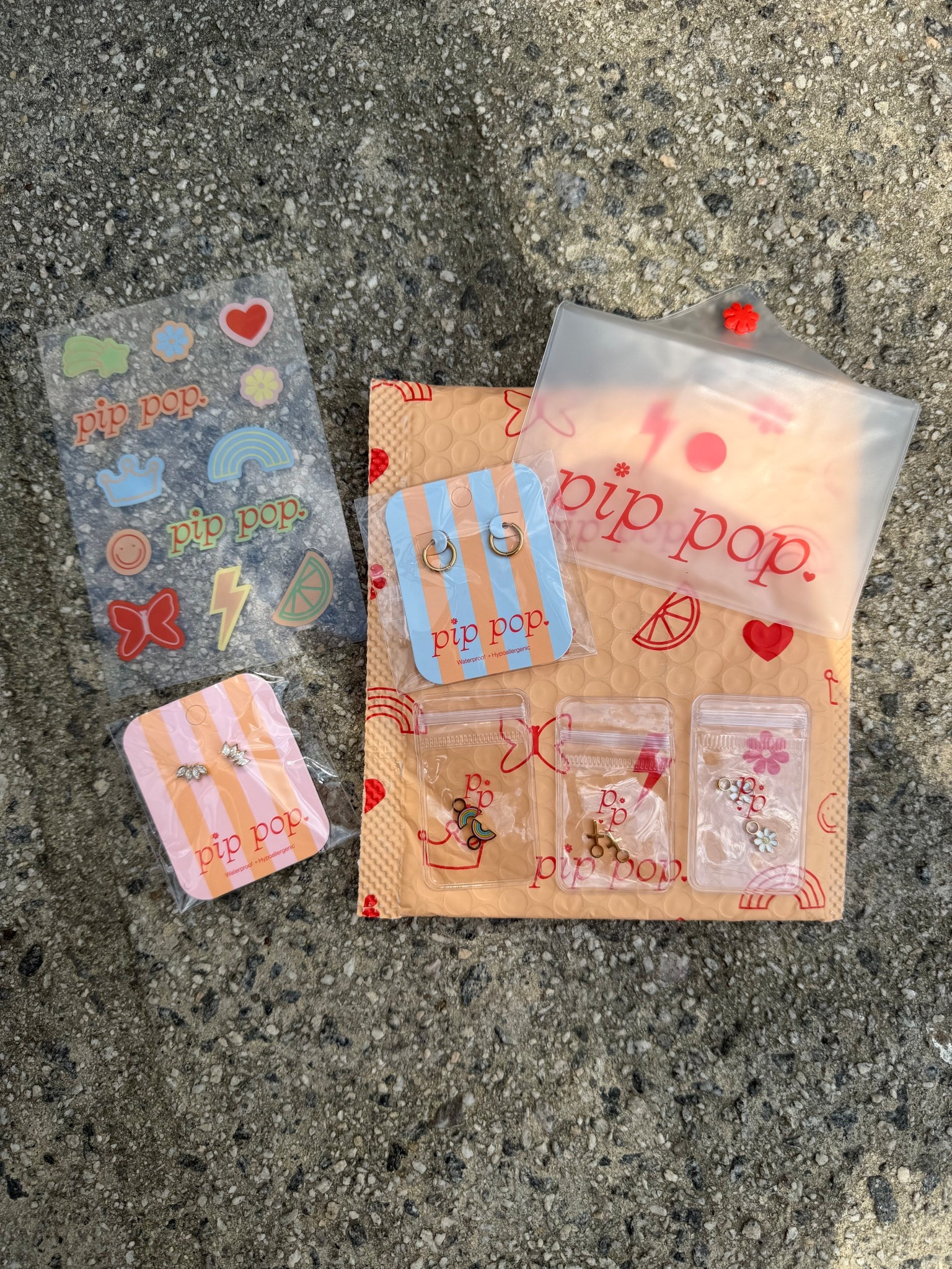 Such a fun idea for little girls earrings, hoops with all different charms! They also have studs with screw on backs

#LTKKids #LTKSeasonal #LTKBaby