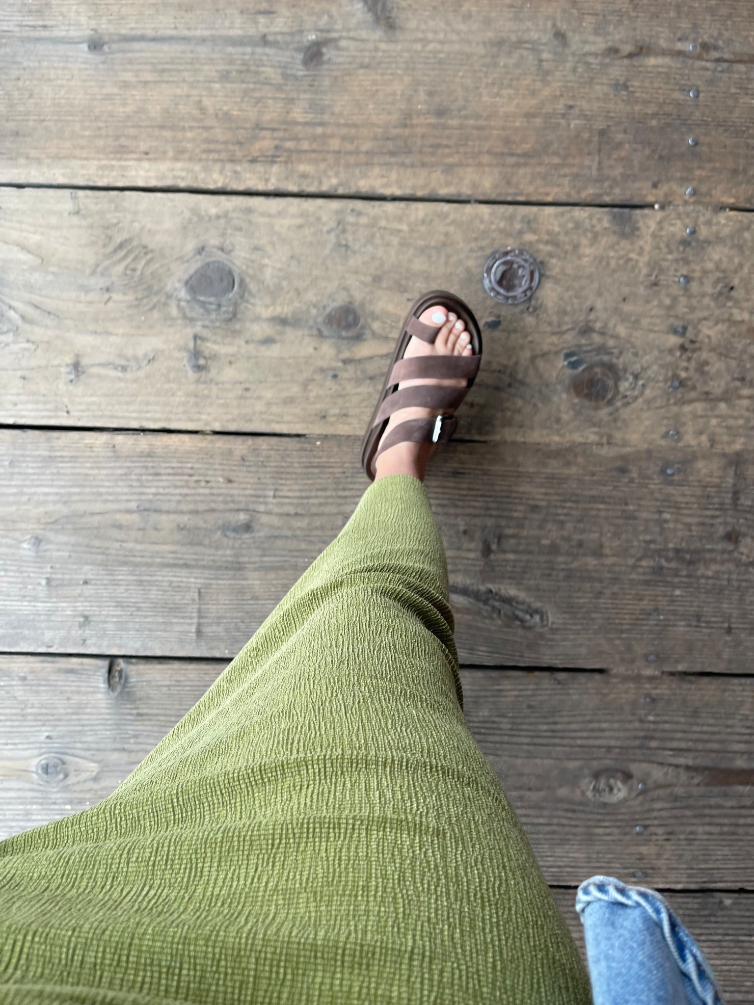 Living’ for these summer sandals 🩴 
Paired it with this amazing green midi dress and chunky, oversized jewelry 
💚🤎💚🤎

#LTKShoeCrush #LTKSummerEdit #LTKSeasonal