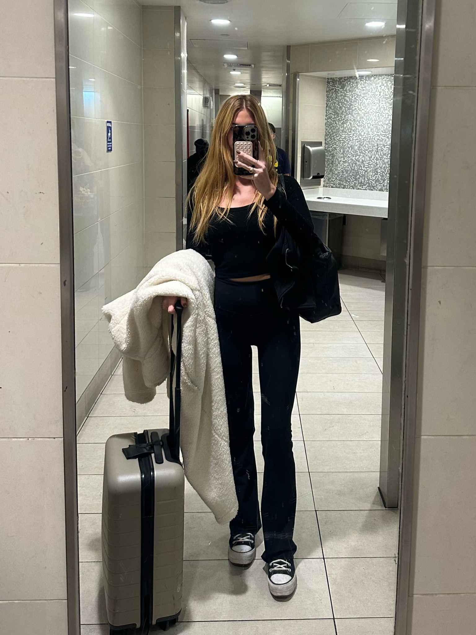 coziest of travel fits  #ootd #cozystyle #travelfit 

#LTKfindsunder100 #LTKfindsunder50 #LTKtravel