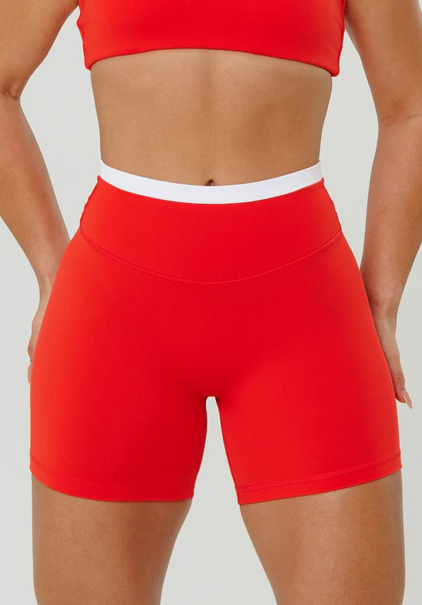 Reluna Double-Layer High-Rise Sculptseam® Plus Short 5" Strawberry | Paragon Fitwear