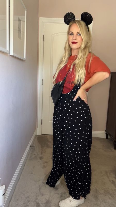 I've had these pants for 6 years, and I'll probably never get rid of them. Polka dots are a neutral 🤷🏼‍♀️ 

#disneyootd #disneystyle #disneyoutfit #disneyparks #disneyland #disneyworld #disneygram #disneyprincess #disneyinsta #disney #disneyootd  #disneylife #disneybound #disneylifestyle #disneylove #disneyfashion #worldprincessweek #waltdisneyworld #disneyvacation #insta Disney #disneyblogger #disneyfashion  #disneylandparis #disneyfan #magickingdom #disneystyle  #disneycontentcreator #makeitminnie 