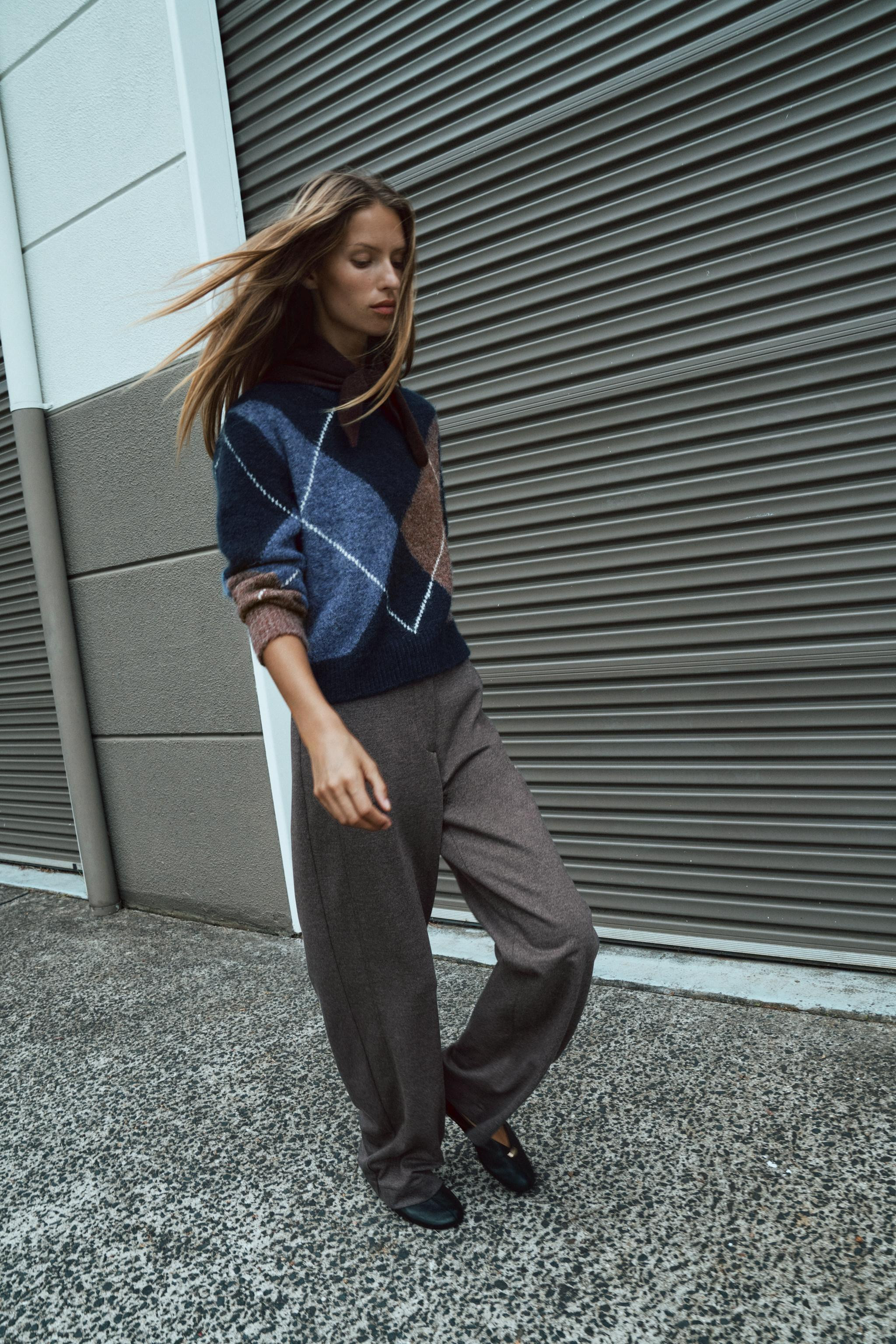 HIGH-WAISTED STRAIGHT LEG PANTS | Zara US