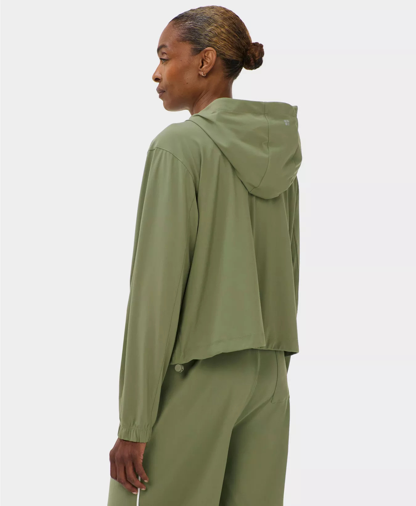 Explorer Cropped Zip Up - Bracken Green Lily White | Women's Jumpers + Hoodies | Sweaty Betty | Sweaty Betty UK