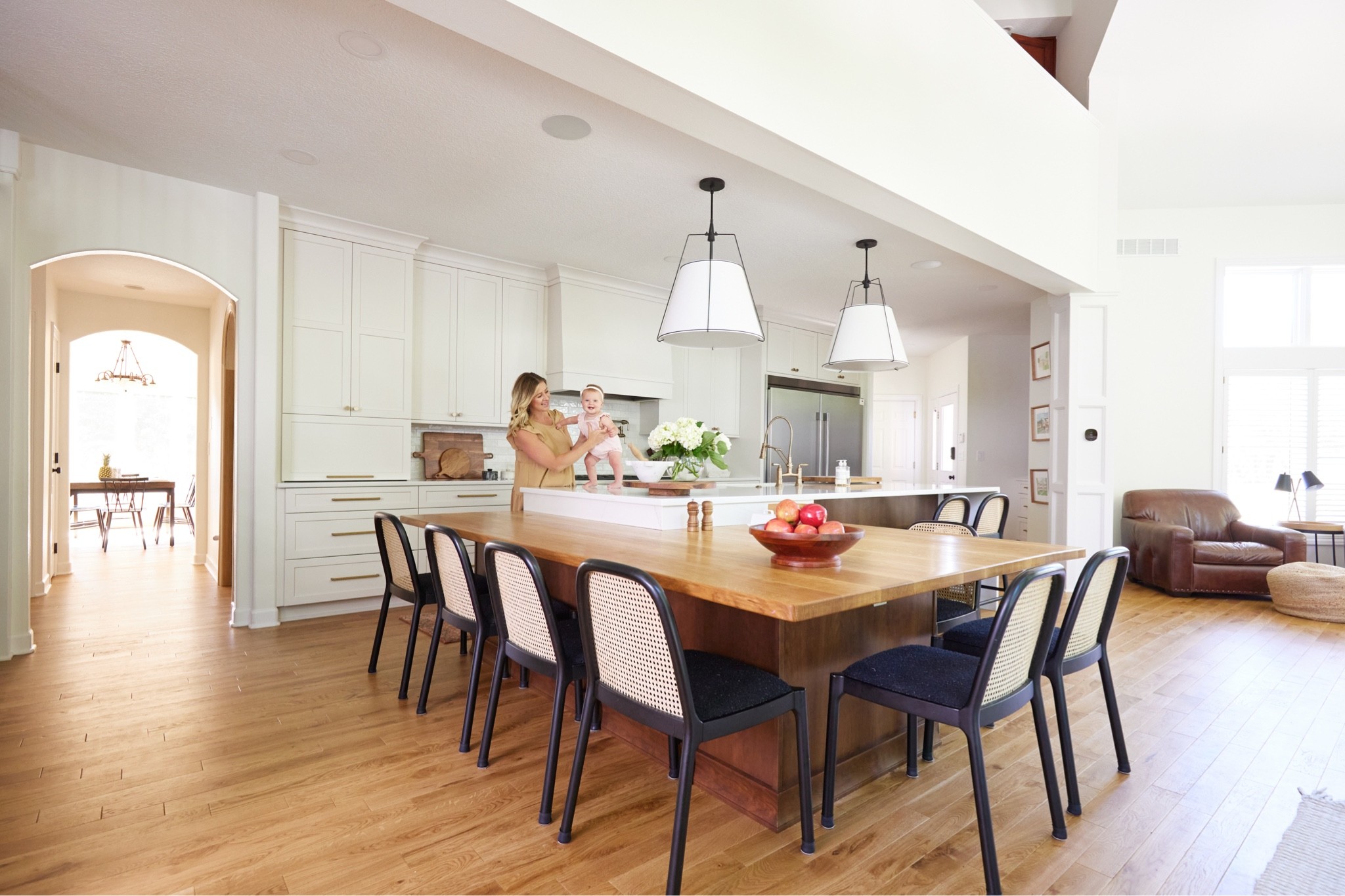 Kitchen sources

#kitchen #whitekitchen #chairs #blackchair #rattan #chandelier #pendant #rejuvenation #pulls #kitcheninspo #renovation 

#LTKhome #LTKsalealert #LTKstyletip