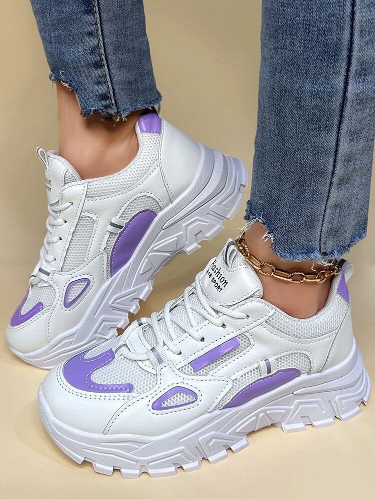 Women Letter Detail Colorblock Lace-up Front Sports Shoes, Sporty Outdoor Chunky Sneakers | SHEIN