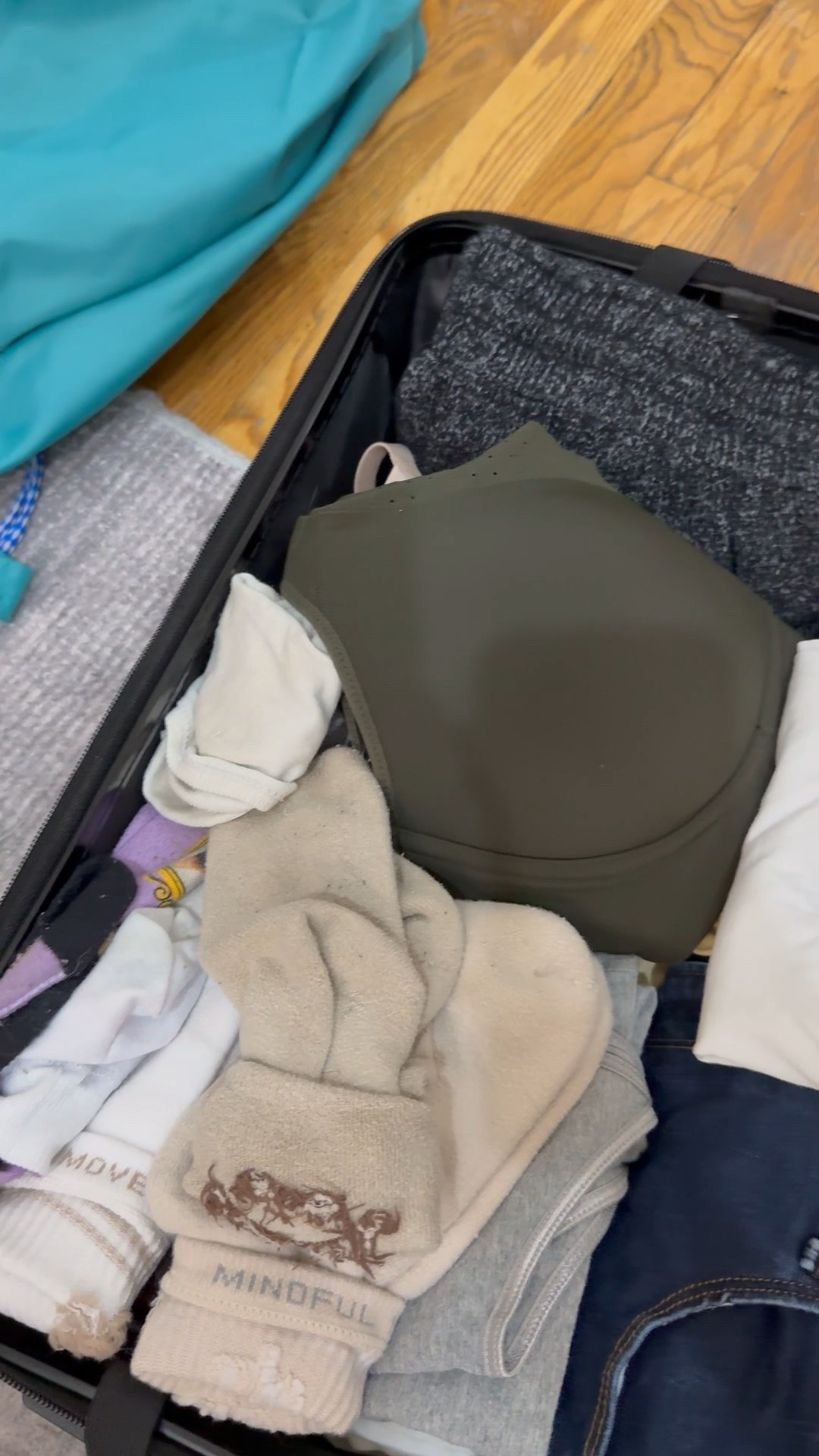 Long weekend must - have: MeUndies! 50% off site wide for #BlackFriday #CyberMonday 

Gifted | Undies | Travel Hacks | Travel Must Have 

#LTKGiftGuide #LTKSaleAlert #LTKCyberWeek