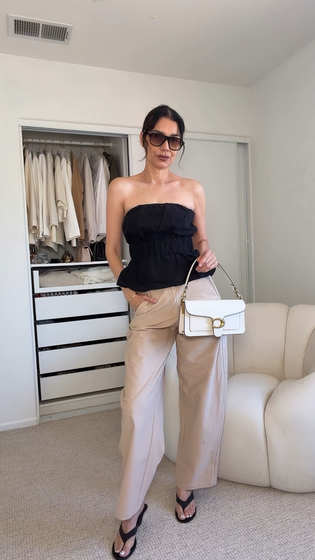 Zara haul ➡️ styling khaki pants 
.