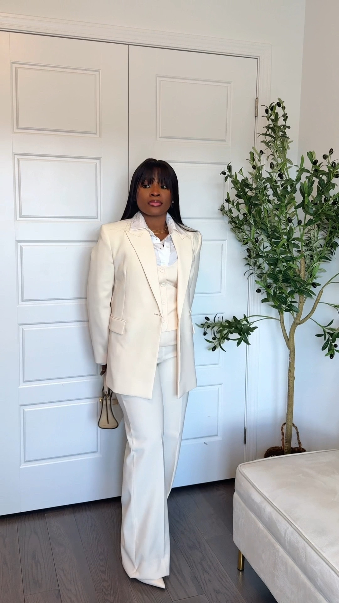 Happy Sunday! Loving this pant suit set a little too much 🤍🤍

#LTKholiday #LTKstyletip #LTKfall