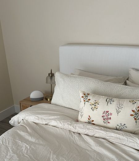 My favorite most aesthetically pleasing bedding 

#LTKGiftGuide #LTKHome #LTKSaleAlert