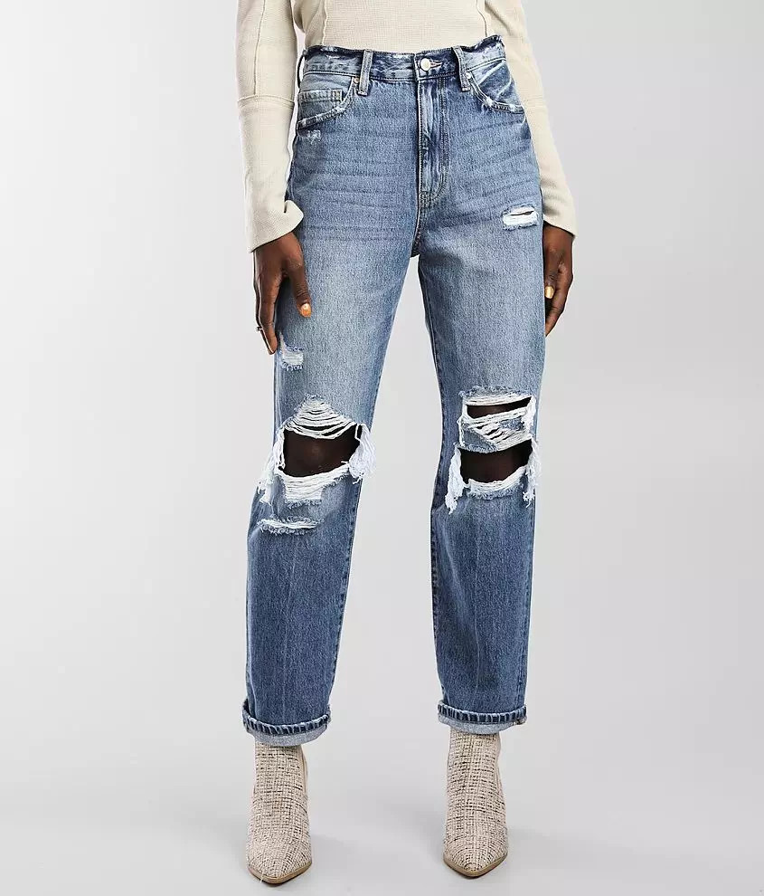 Signature Ultra High Rise Straight Jean | Buckle