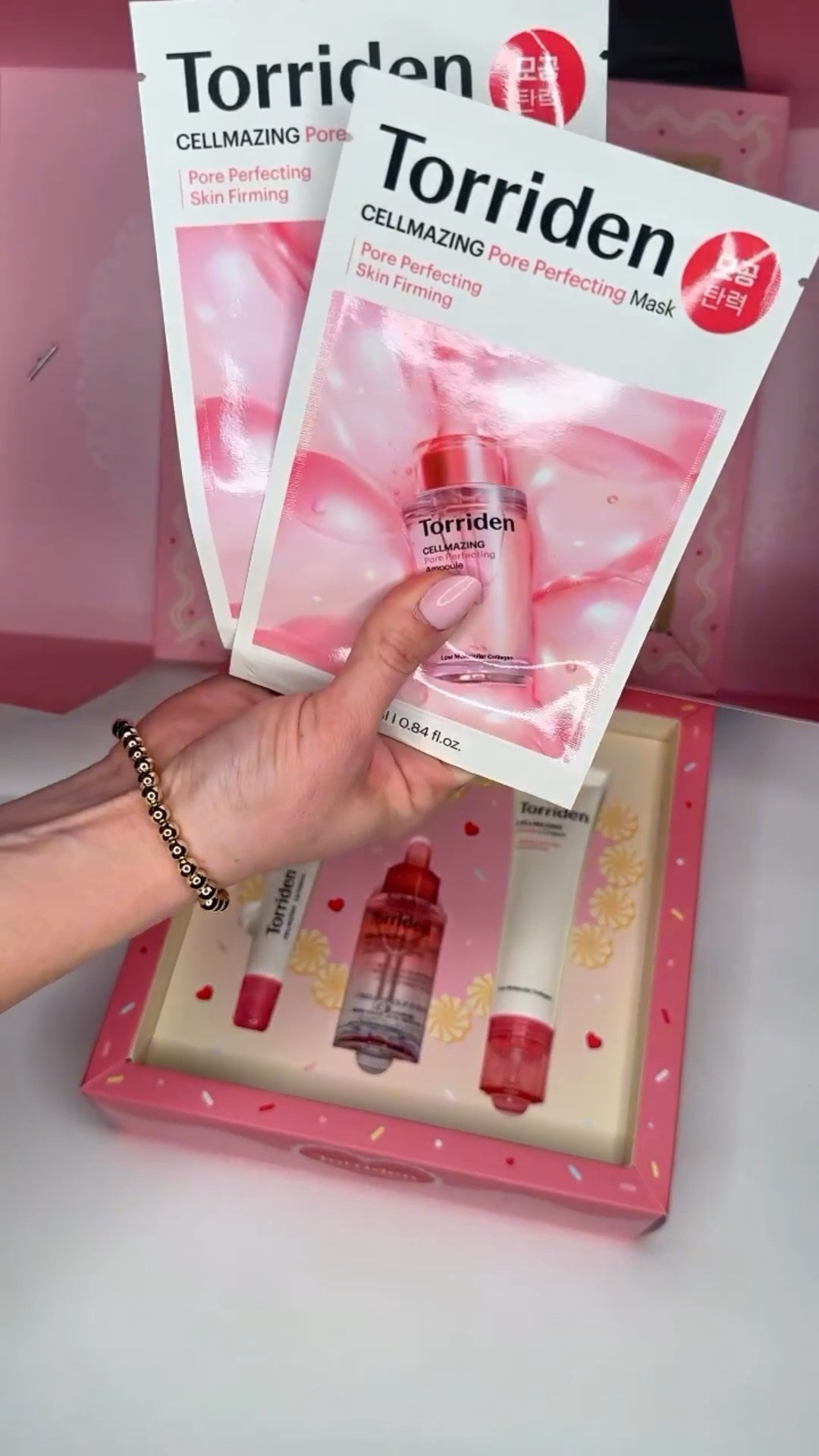 Thank you @torriden 🩷🩷🩷

Shop Torriden’s Cellmazing line at the link in my bio💝

#giftedbytorriden #torriden #koreanskincare #kbeauty #beautycreator