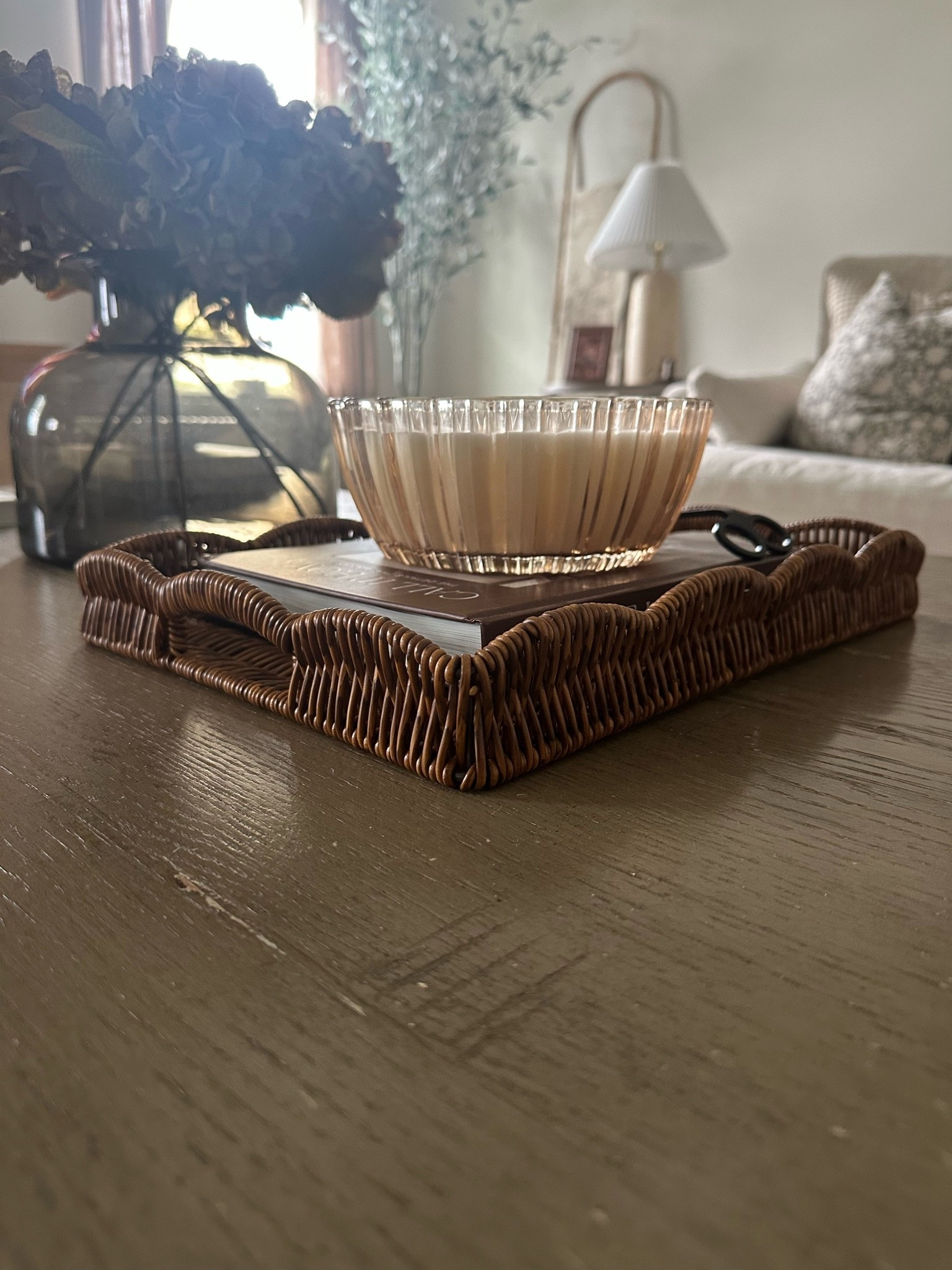 Serving Tray with Scalloped Edges. Perfect for coffee table styling!



scalloped tray, coffee table decor, home decor