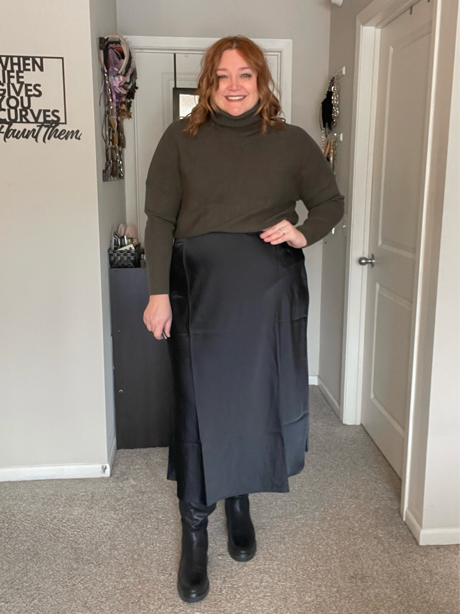 This oversized sweater is perfect with leggings and mini skirts too, but loving this look for winter and the cold weather.

#LTKPlusSize #LTKFindsUnder50 #LTKMidsize