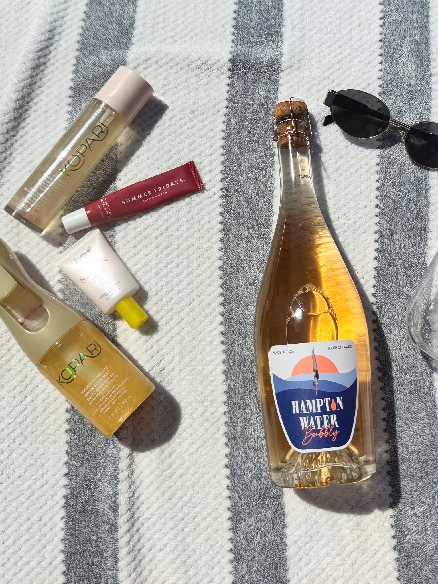 Pool Day Essentials #vacation #beachday #beauty

#LTKSeasonal #LTKGiftGuide #LTKBeauty