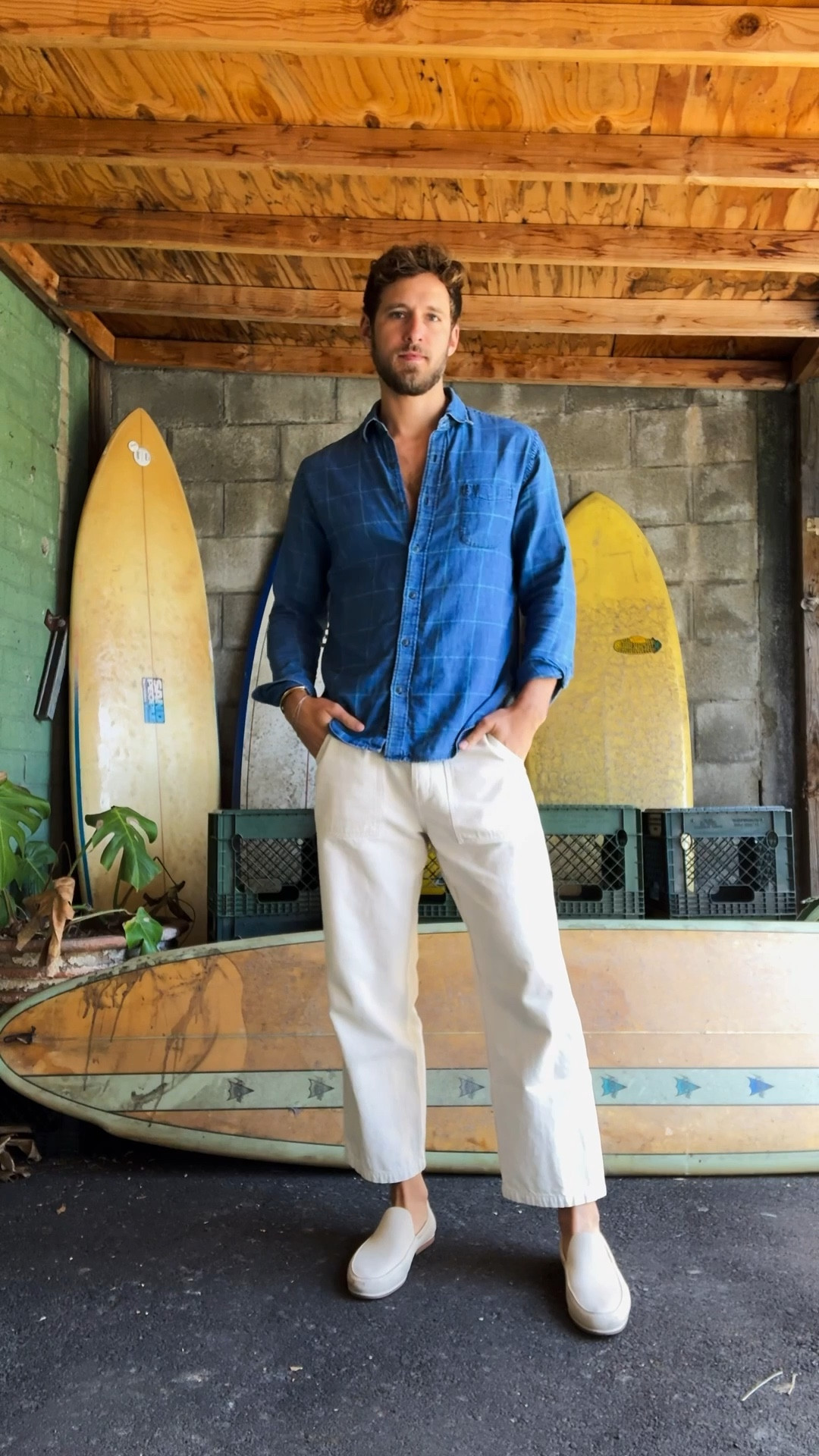 Faherty makes some of my favorite button downs. I couldn’t find this exact shirt, but the ones tagged I’ve tried on and they are amazing! 

#mensfit #mensoutfitinspo #ootd

#LTKSeasonal #LTKxMadewell #LTKMens