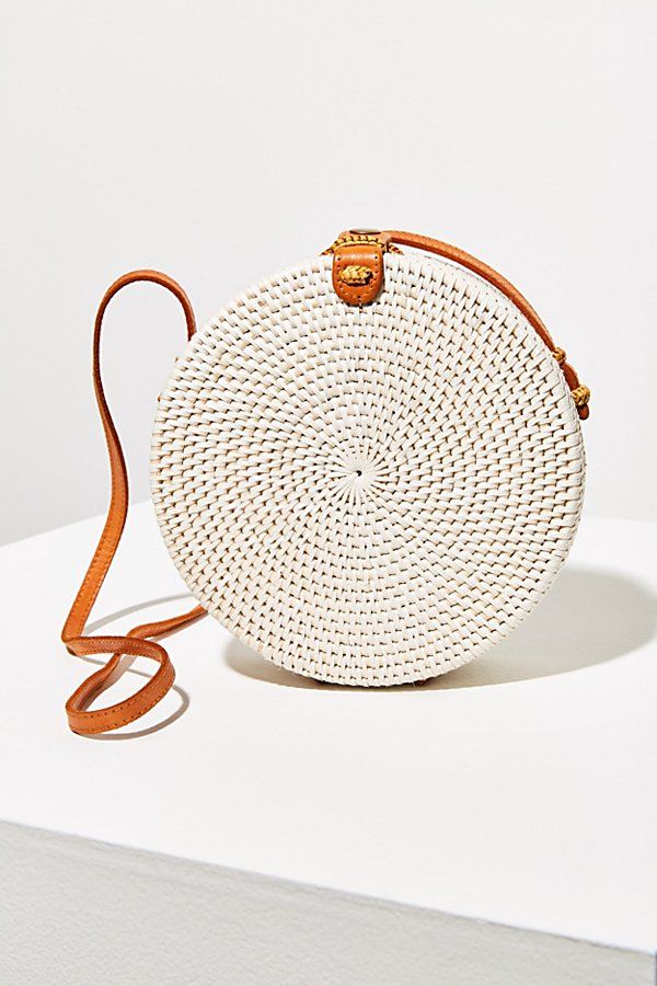 Structured Circle Straw Crossbody Bag - White at Urban Outfitters | Urban Outfitters (US and RoW)