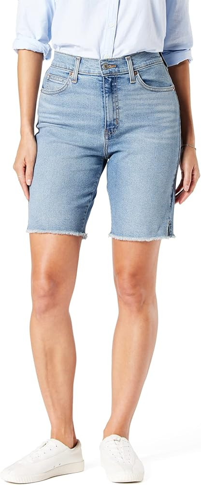 Signature by Levi Strauss & Co. Gold Women's Heritage High Rise 9" Bermuda Short (Available in Pl... | Amazon (US)
