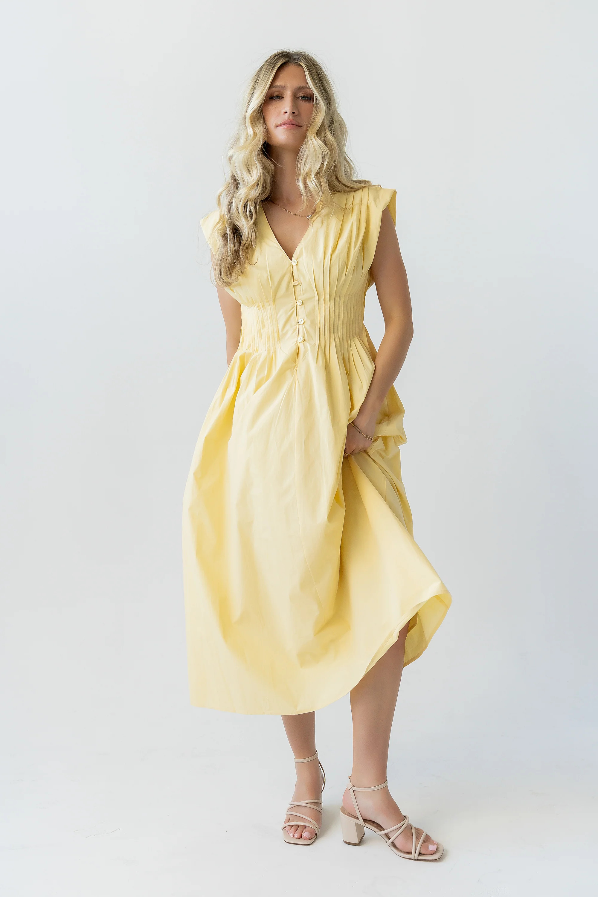 Barb Pleated Midi Dress in Yellow | Böhme US