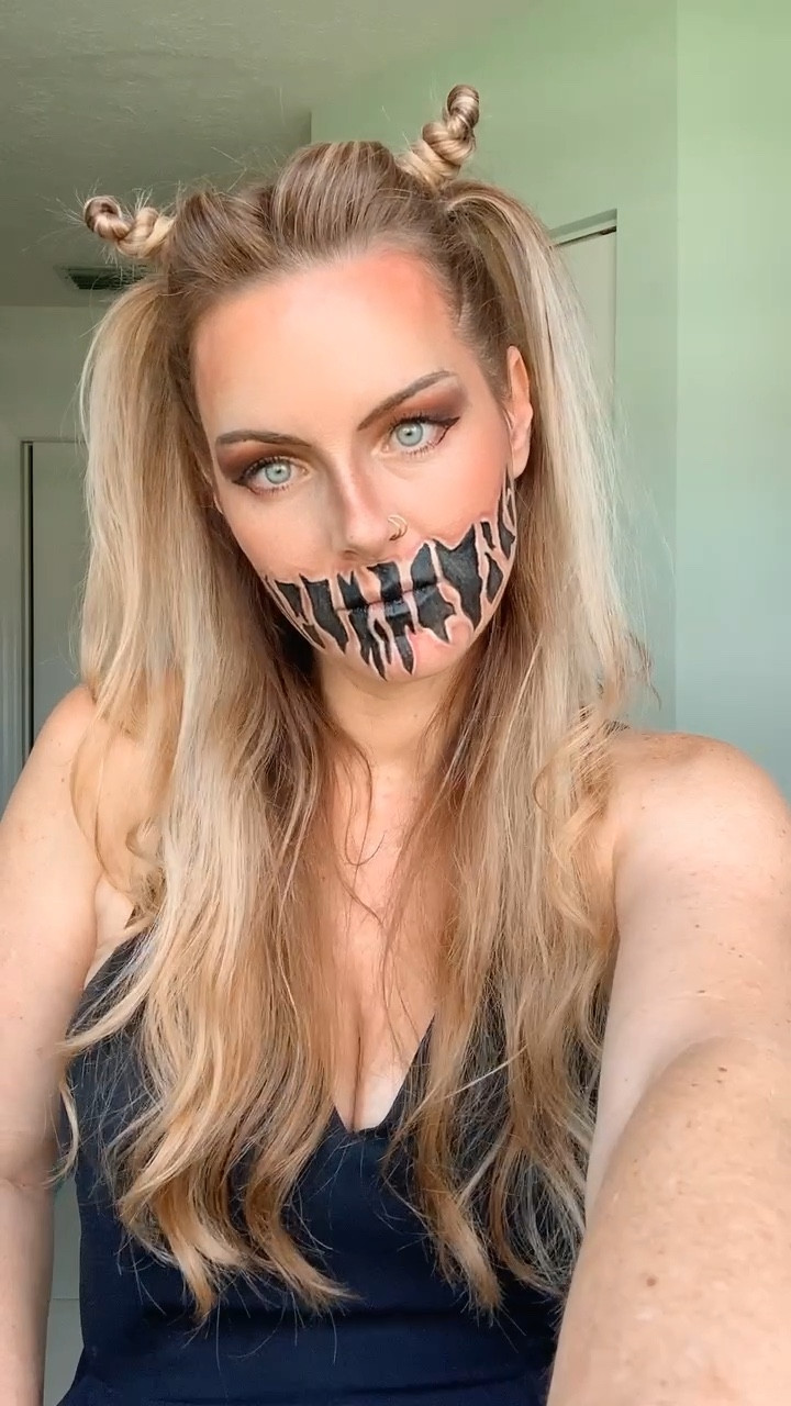 Horns with hair for this scary sexy demon Halloween look 🎃🖤 add a sexy black dress and your good to go! Halloween. Halloween costume. Easy Halloween costume ideas. Black dress. 

#LTKHoliday #LTKHalloween #LTKVideo