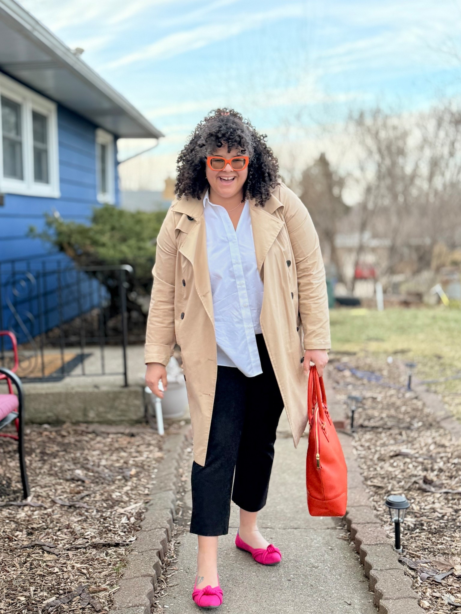 When in doubt, stick with the classics. (Post includes #gifted items)

Trench coat and cropped ponte pants were #gifted by Universal Standard. #USPartner

Shoes were gifted through a collab with Reclectic last summer. #sponsored

Shirt was purchased from Lands’ End last week!

Handbag was from the Divine Consign sale in Brookfield, WI this month. #divineconsignpartner



#LTKOver40 #LTKootd #LTKMidsize