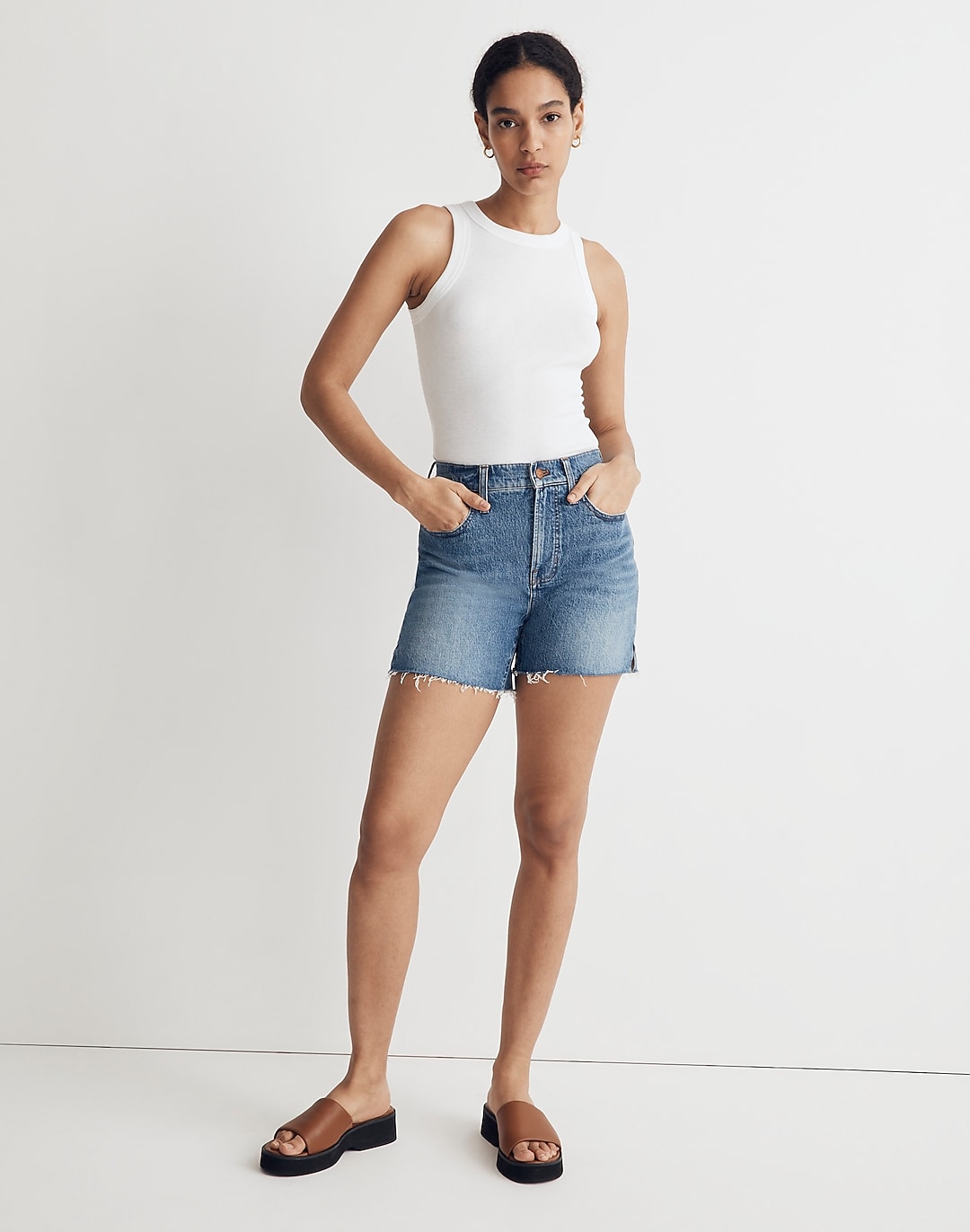 The Perfect Vintage Mid-Length Jean Short in Drummond Wash: Side-Slit Edition | Madewell
