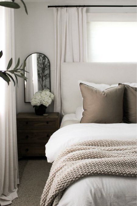 spring bedding - affordable layers neutral and beautiful 

#LTKfindsunder100 #LTKhome #LTKstyletip