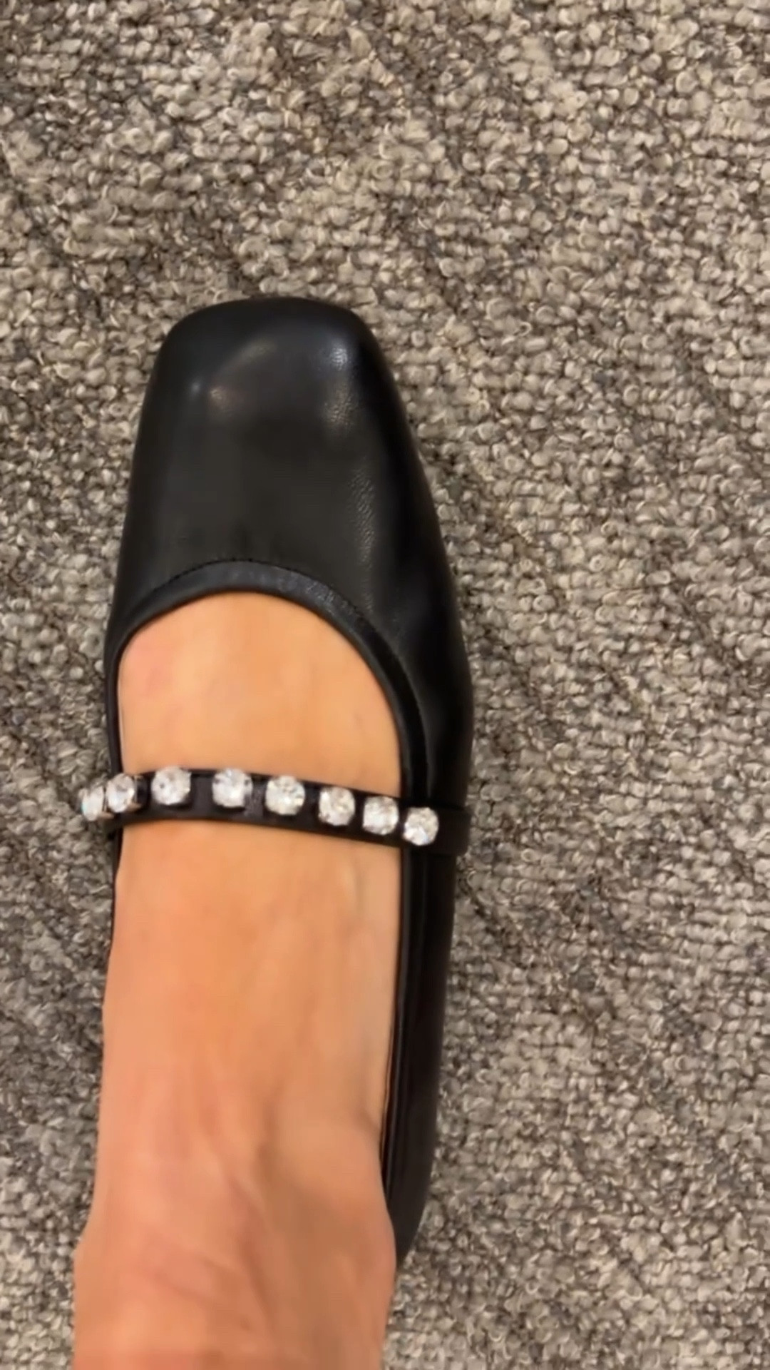 Ballet flats
Flats 

#LTKSeasonal #LTKSaleAlert