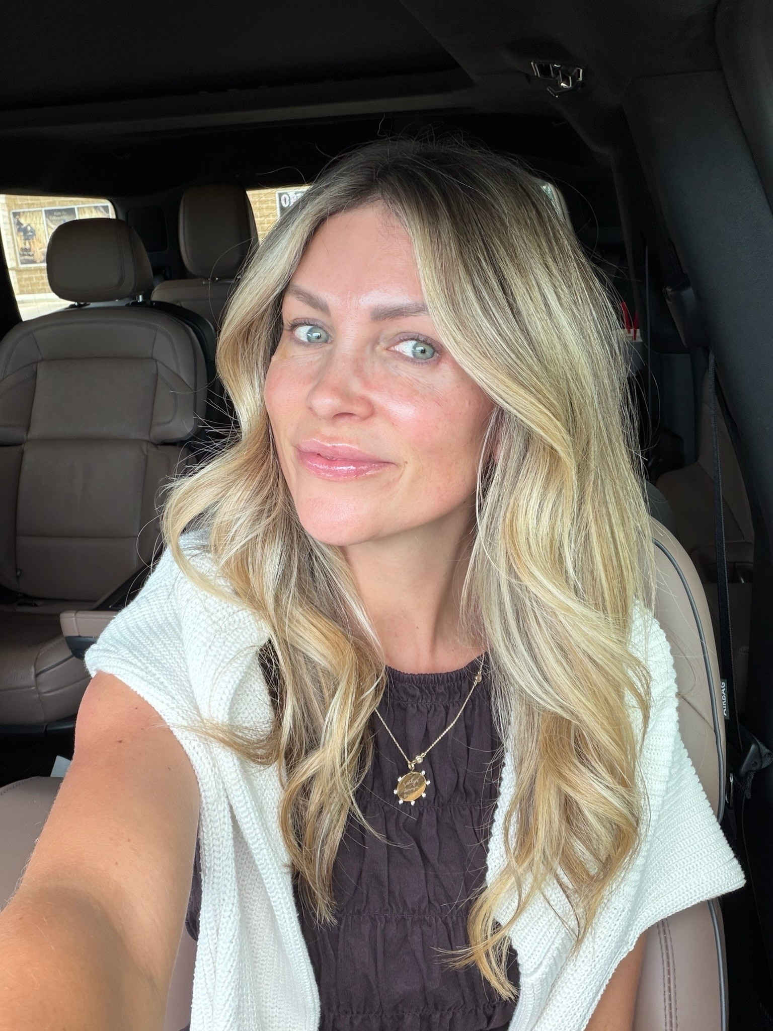 I’m blonde again! 👱‍♀️