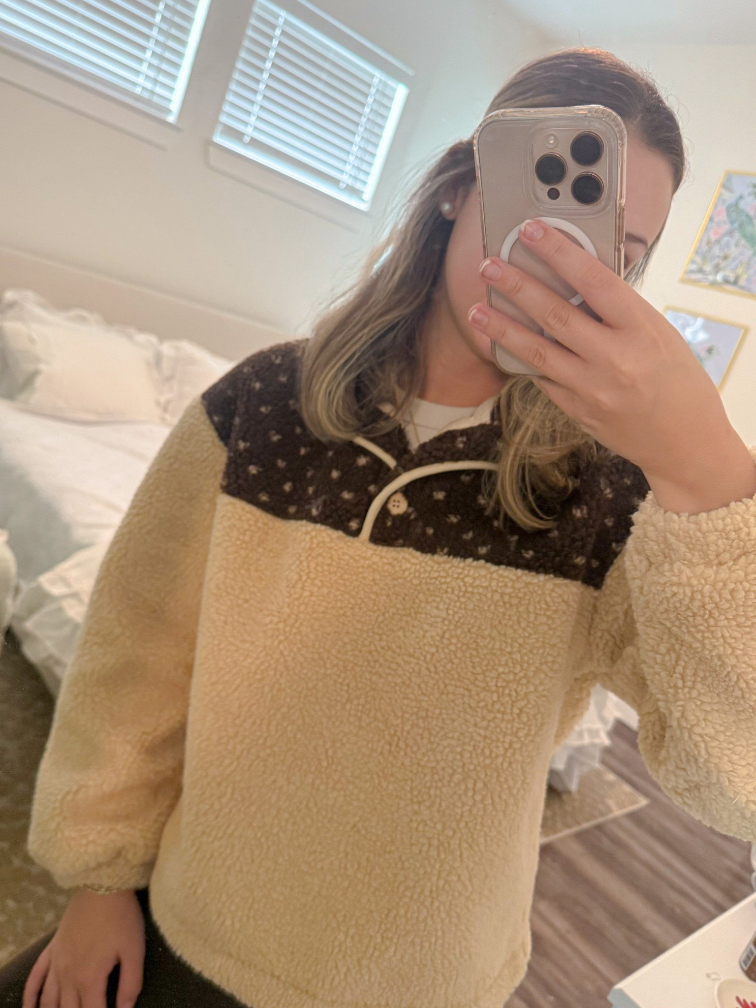 Cutest pullover for class!

#LTKSeasonal #LTKSaleAlert #LTKFindsUnder50