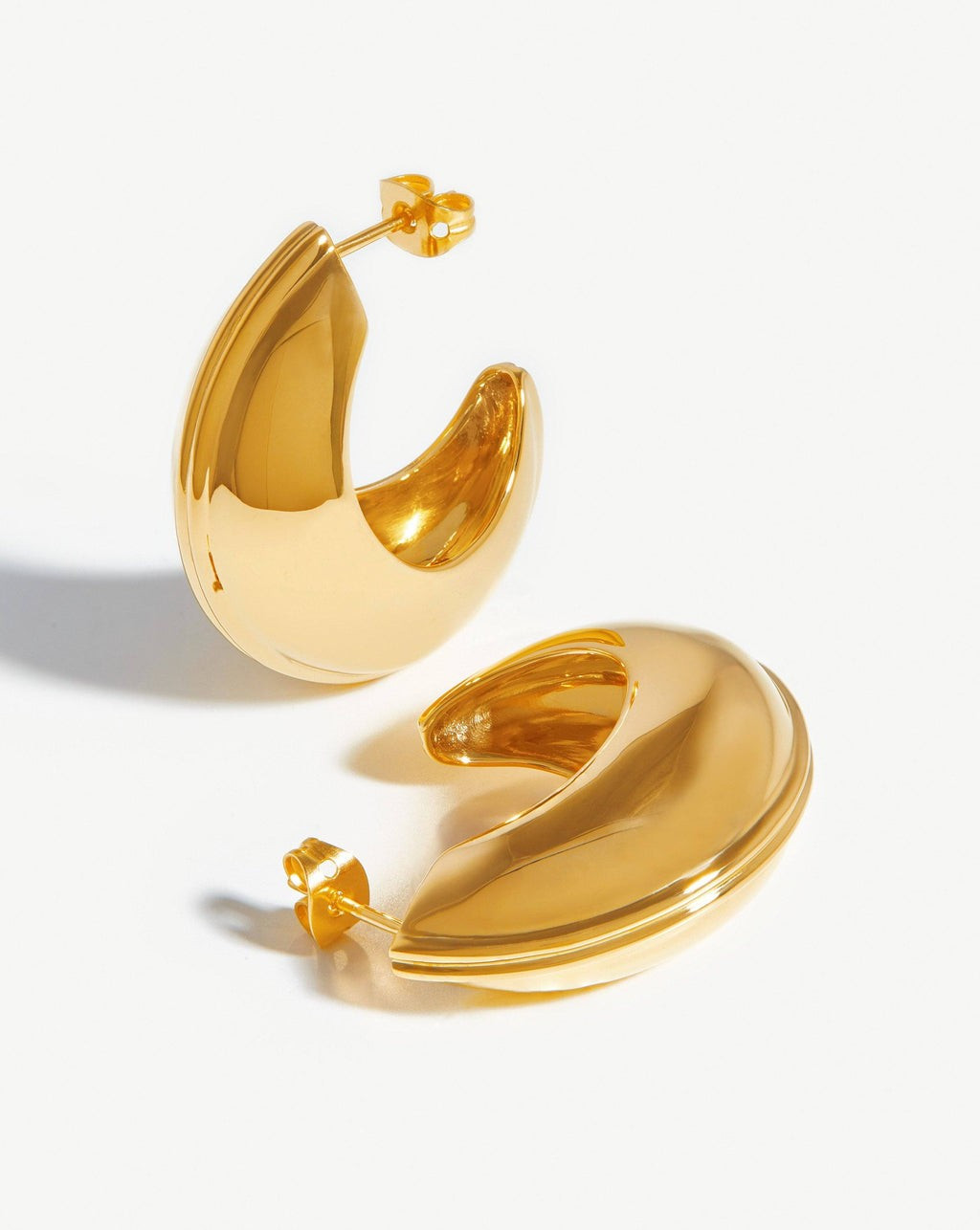 Dome Large Ridge Hoop Earrings | Missoma