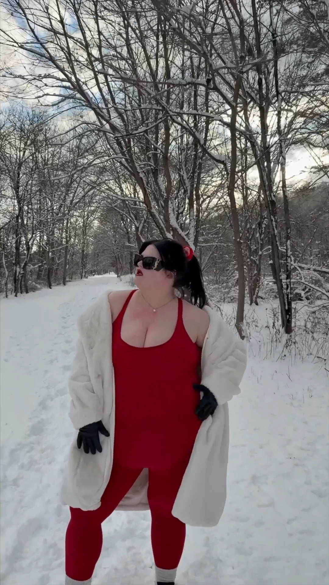 Just doing some winter workouts  

#LTKmorningroutine #LTKfitnessgoals #LTKFindsUnder50