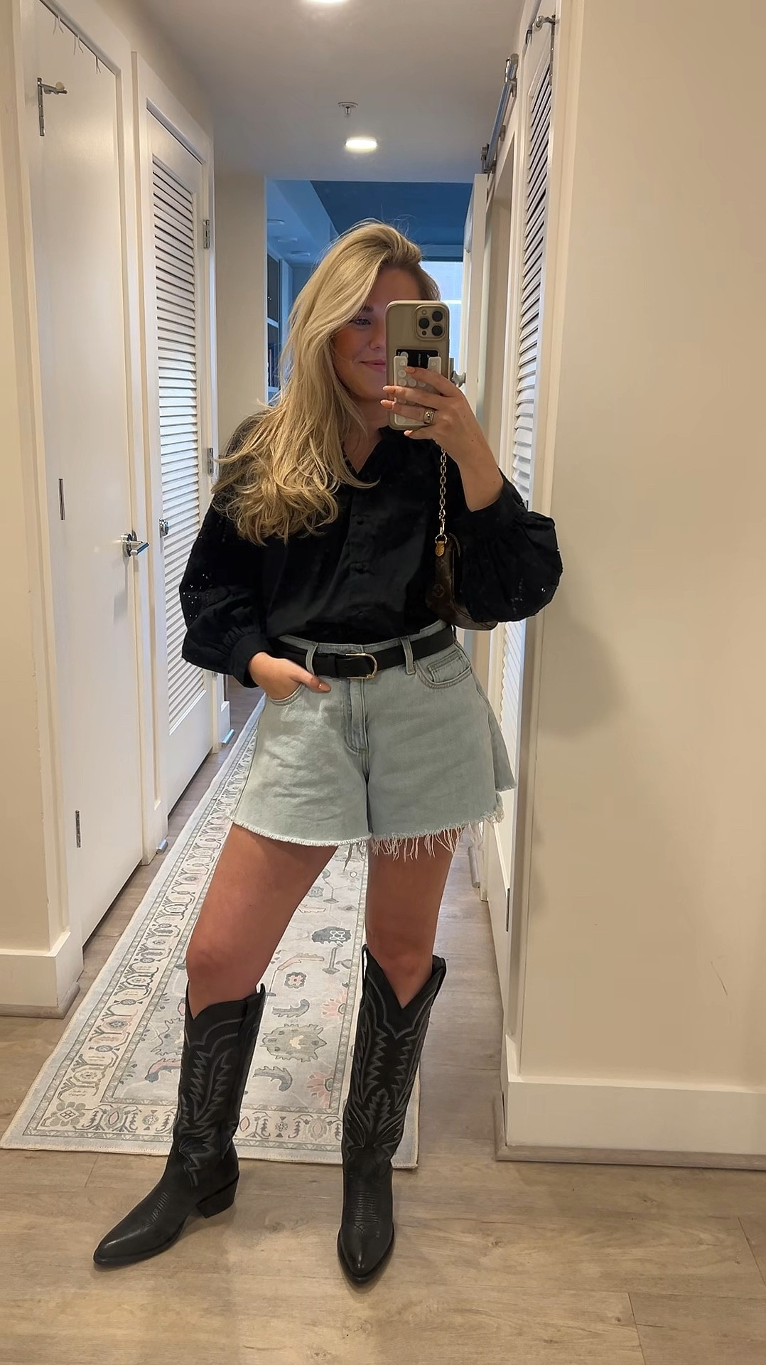 cowgirl for the nightt