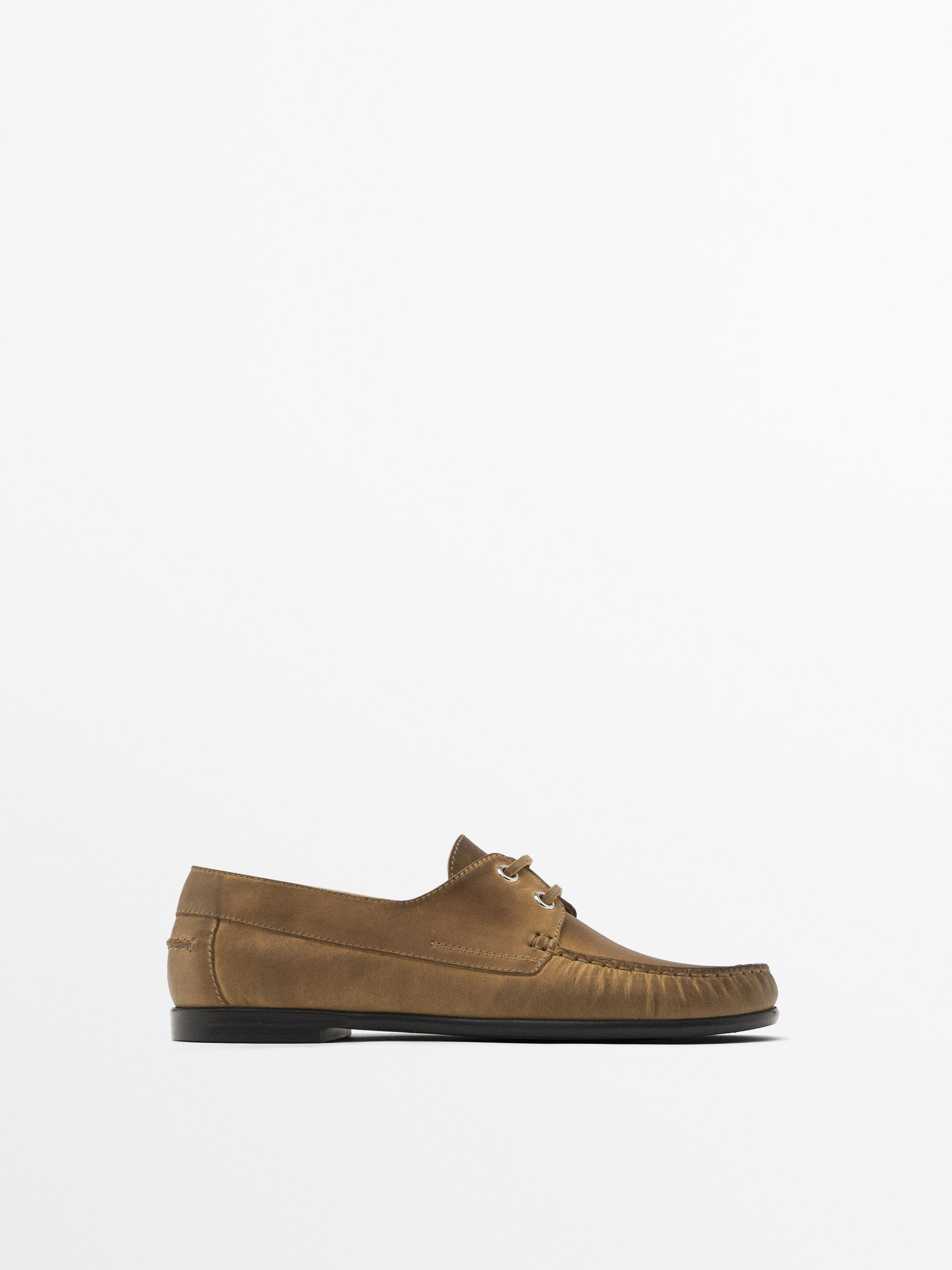 Oiled leather deck shoes | Massimo Dutti US