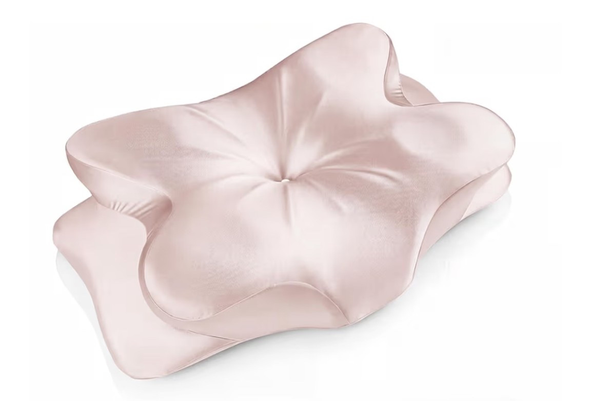 Side sleeper pillow. Got this after neck pain and it’s so good 

#LTKSaleAlert #LTKselfcare #LTKmomlife