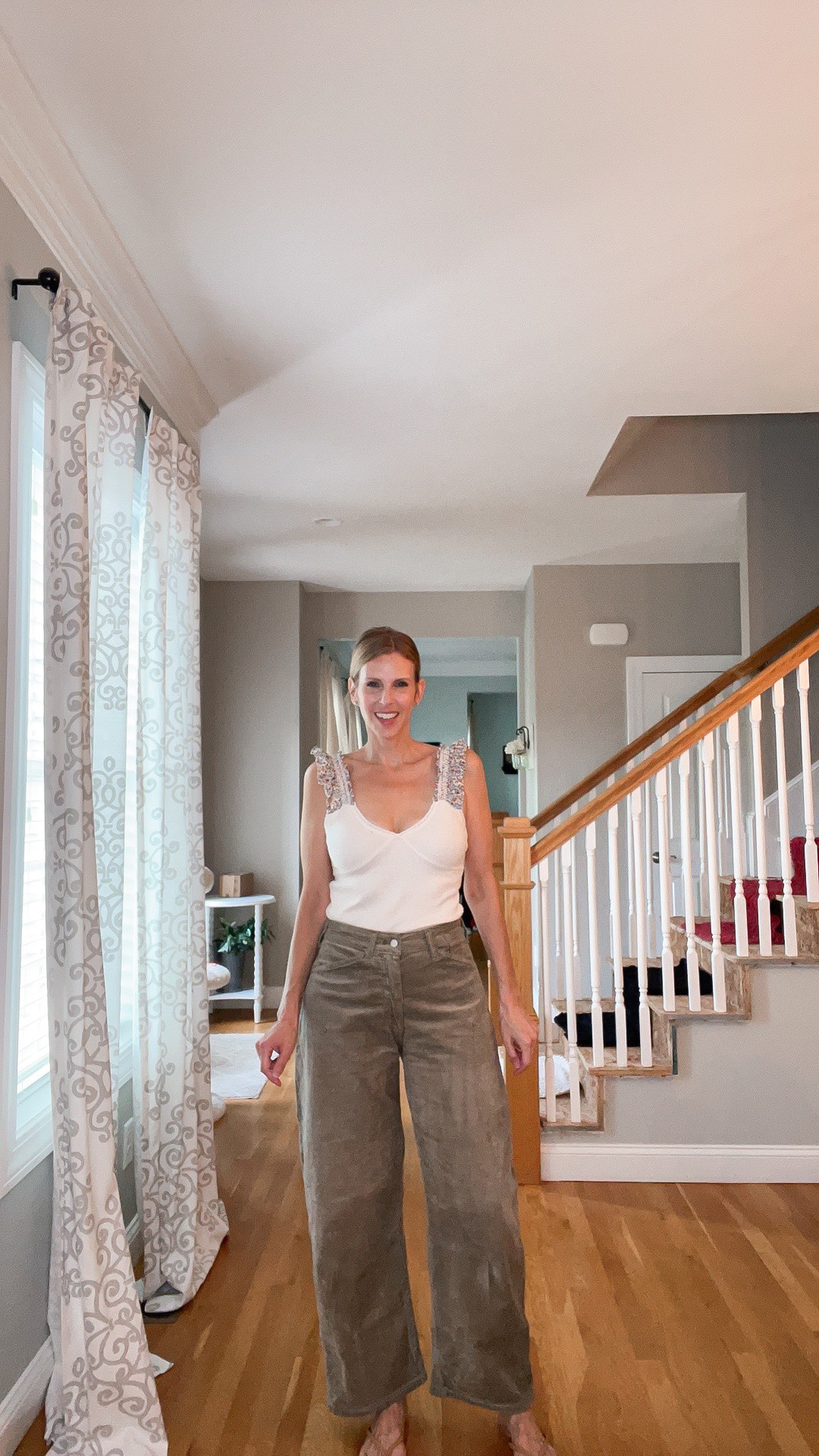 Fall pants are starting to make their way back into my wardrobe 🍂🤎 These corduroy barrel pants are SO comfortable, and I’m loving a good wide-leg moment too 🖤✨

#LTKOver40 #LTKootd
