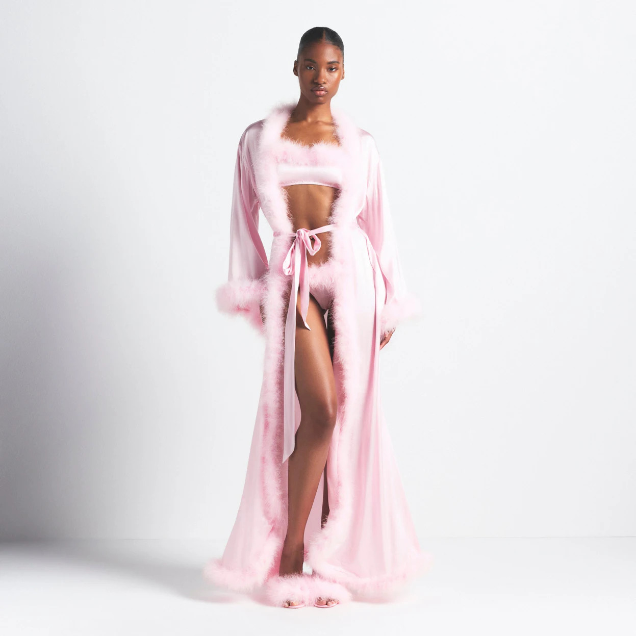 FEATHER TRIM LONG ROBE | SKIMS (US)