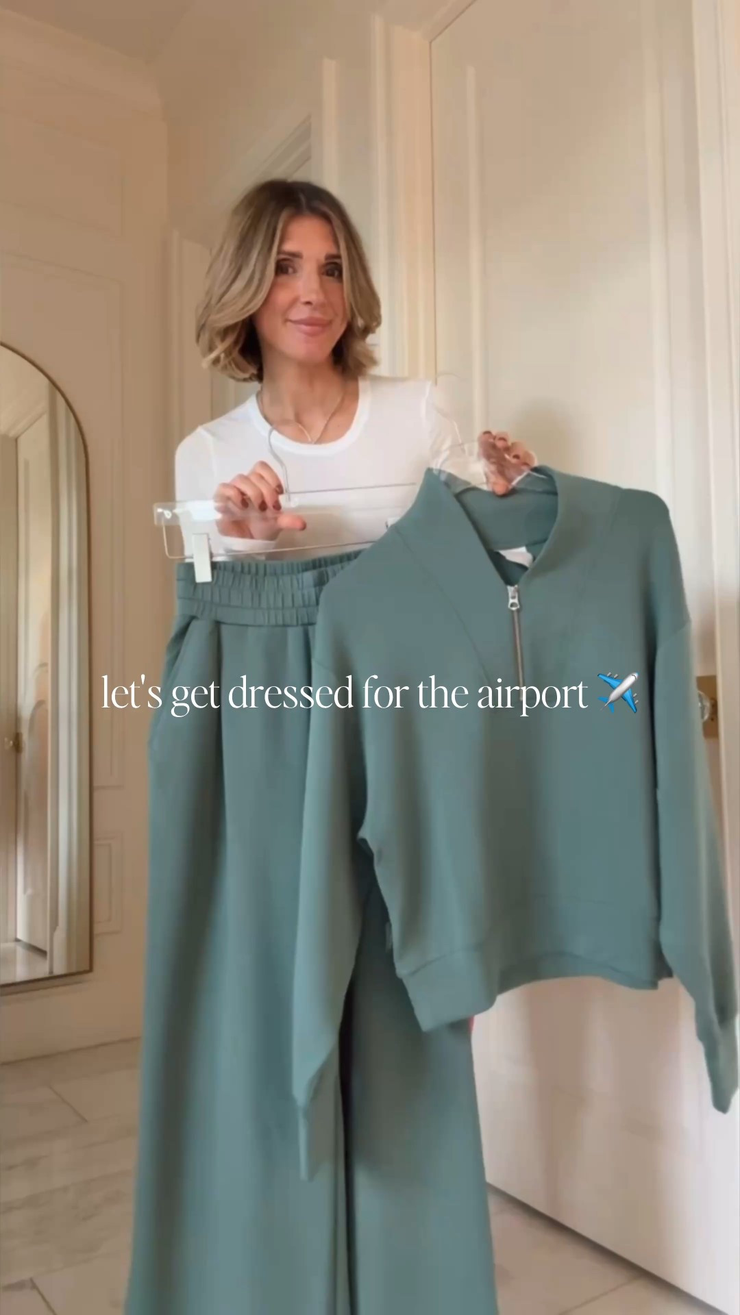 The most comfortable matching set for working from home, travel or airport day. I'm wearing size xs in bottoms and top. 