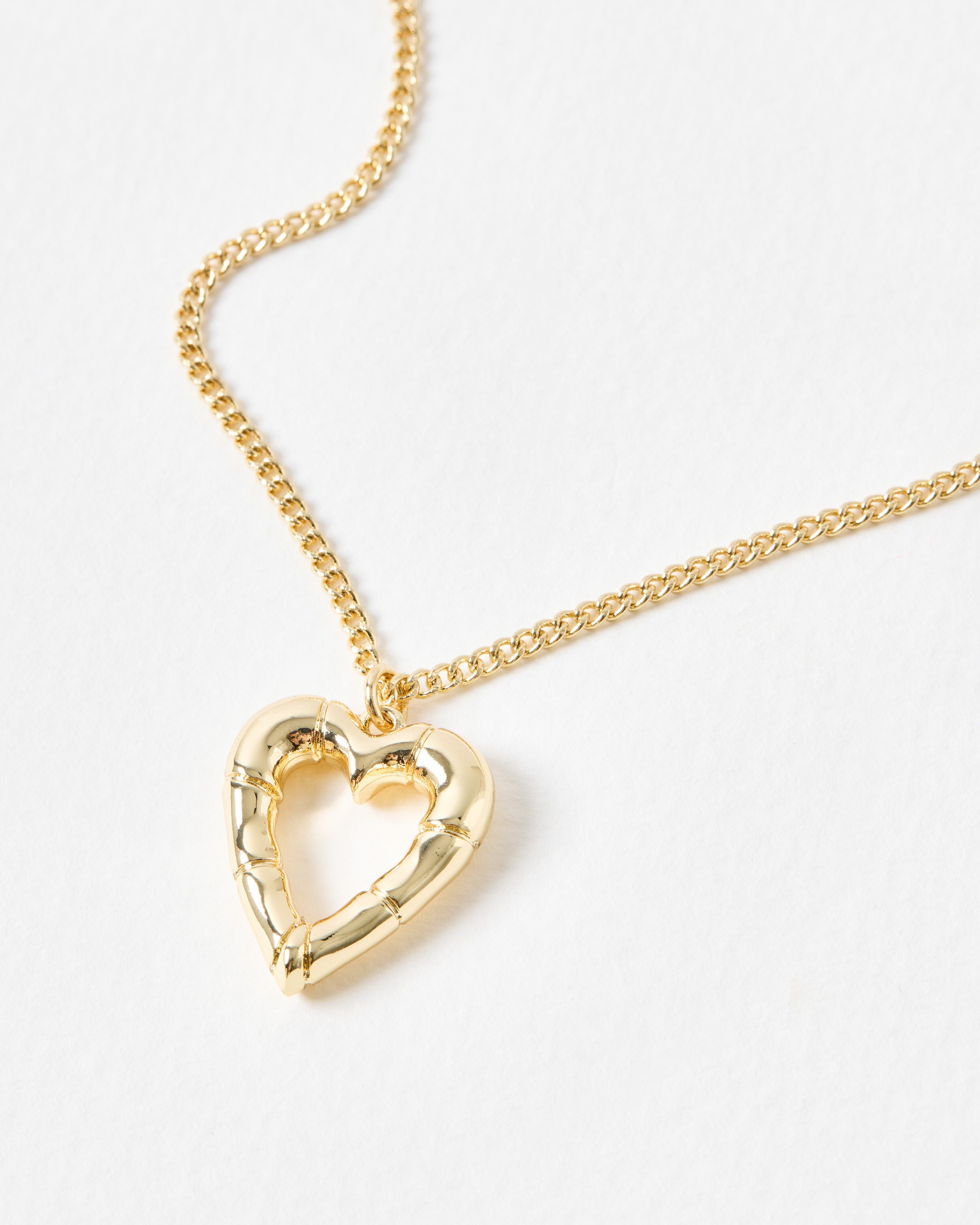 Winnie Gold Tone Etched Heart Necklace | Oliver Bonas (Global)