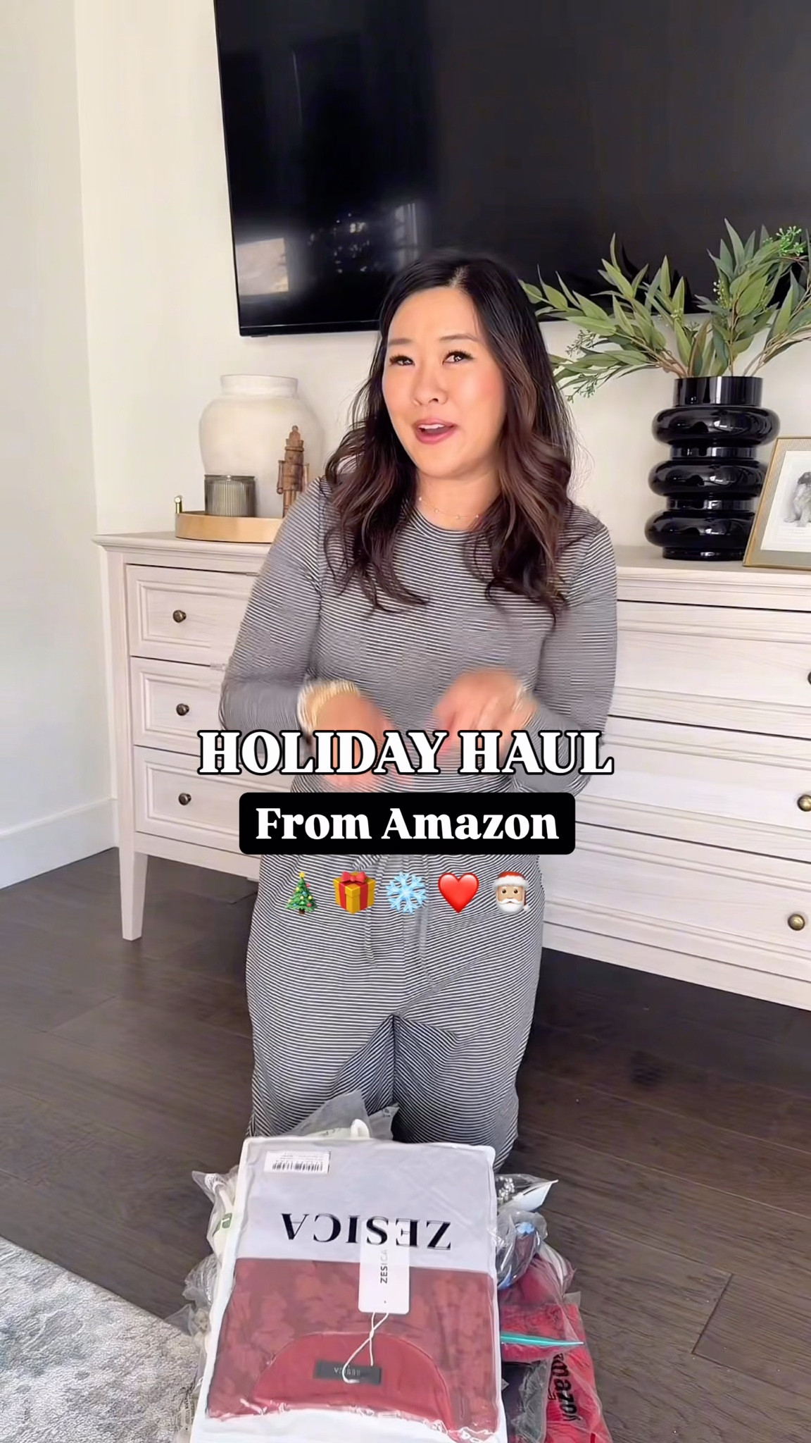 Amazon holiday haul // 
Size Medium in everything! 

#LTKHoliday #LTKootd #LTKFindsUnder50