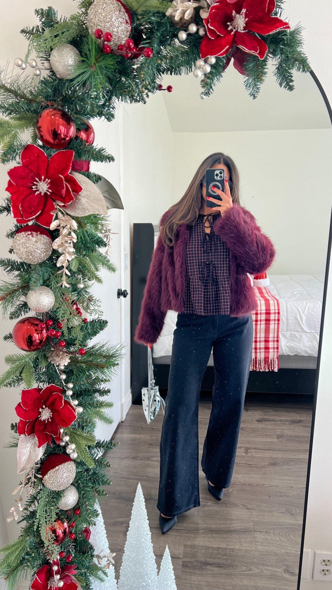 Walmart holiday outfit idea! Wearing small in all

#LTKFindsUnder50 #LTKootd #LTKHoliday