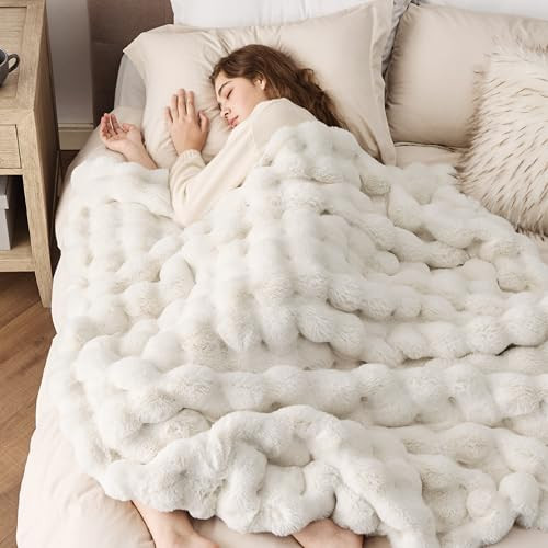 Bedsure Faux Fur Blanket - Soft & Fluffy, Bubble Blanket for Couch, Sofa, Bed - Fuzzy, Cozy, Plush, Thick & Warm for Winter, Christmas Decor Gifts for Women, White, 60x80 inches | Amazon (US)