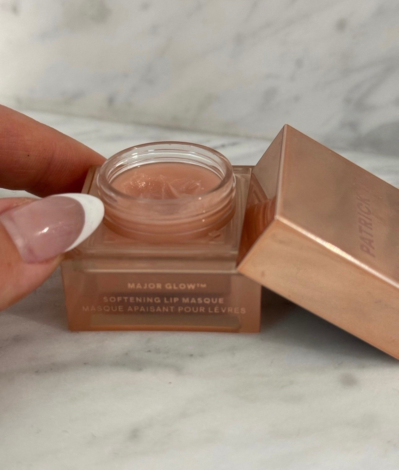 Makeup 
Skincare 
Beauty
Lips 



#LTKmorningroutine #LTKgrwm #LTKselfcare