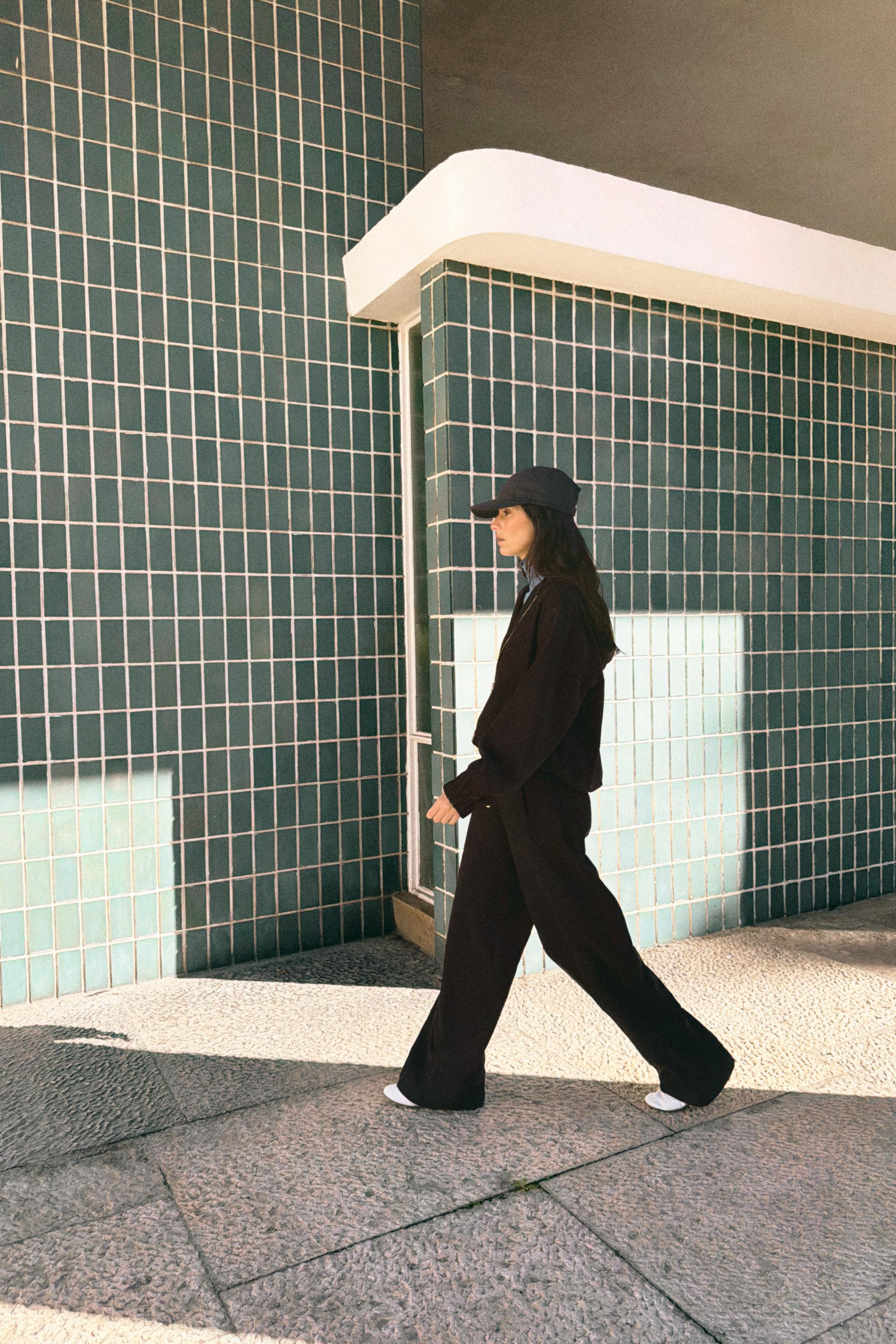 SWEATSHIRT MIT KAPUZE | Zara DE