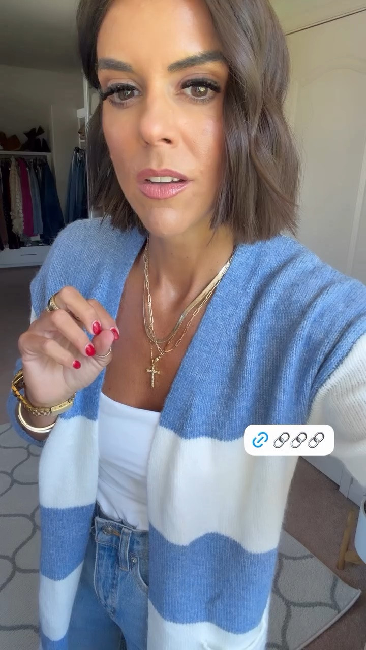 New Walmart cardigan! Size xs Size 0 in jeans

#LTKdayinmylife #LTKgrwm #LTKmomlife