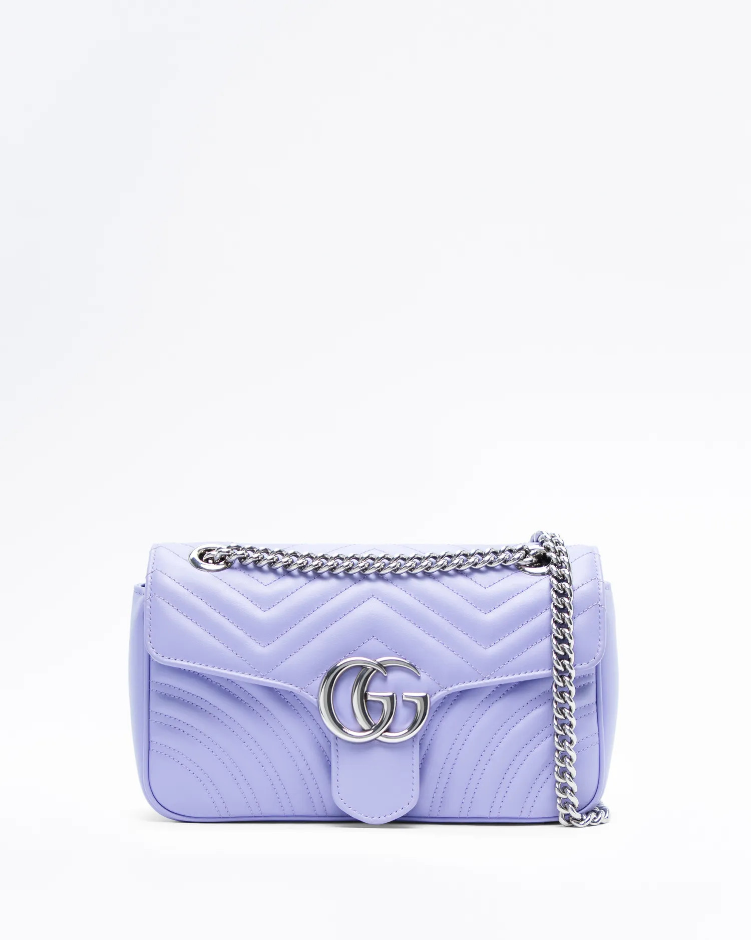 GG Marmont Matelasse Medium Shoulder Bag | Vivrelle
